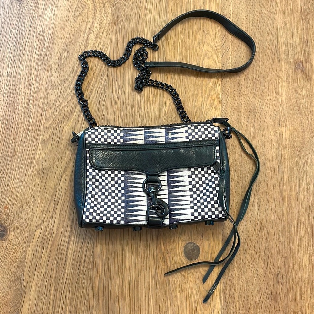 Geometric Print Crossbody Bag